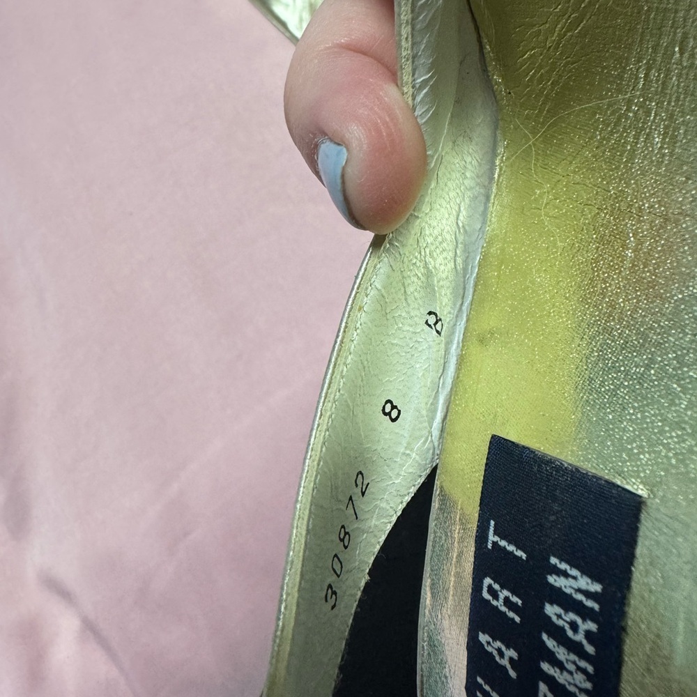 Stuart Weitzman | Gold Heels | size 8 - Picture 5 of 9